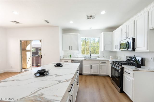 6436 Beckman Glen Court, Las Vegas, NV 89141