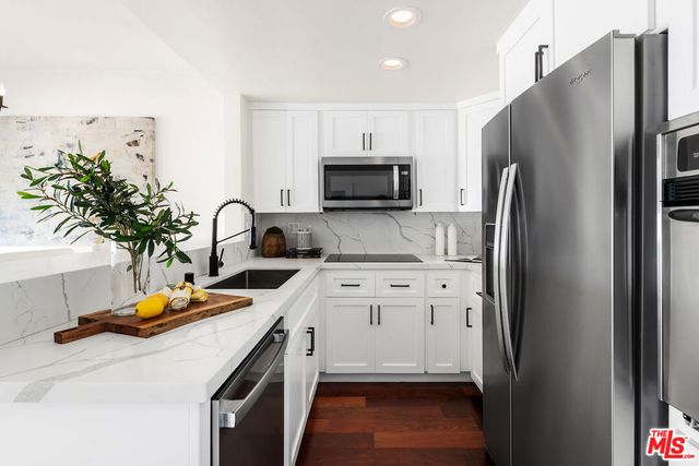 18111 Coastline Drive 1, Malibu, CA 90265