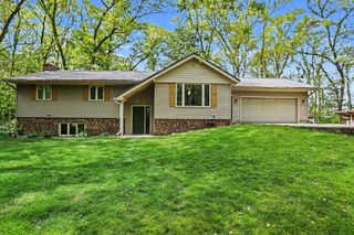 24108 Oak Lane, Antwerp Twp, MI 49071