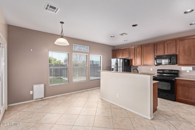 4937 N 108th Avenue, Phoenix, AZ 85037