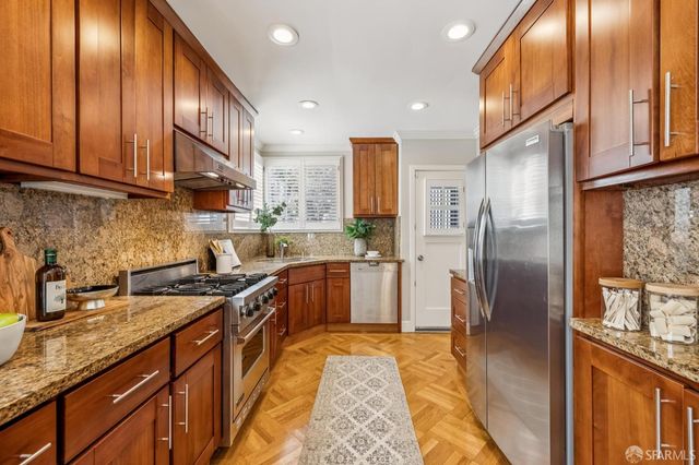 21 Lagunitas Drive, San Francisco, CA 94132