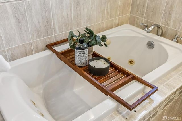 21 Lagunitas Drive, San Francisco, CA 94132