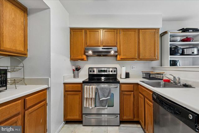 936 LAKE OVERLOOK DR, Bowie, MD 20721