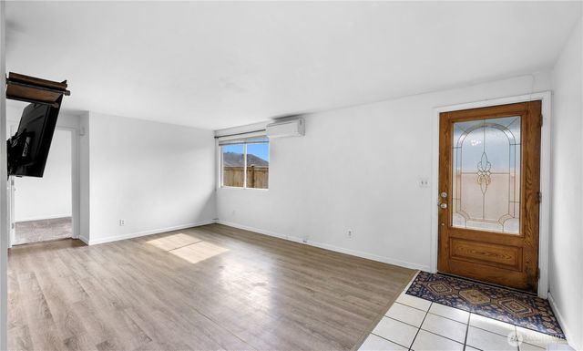 9020 13th ST NE, Lake Stevens, WA 98258