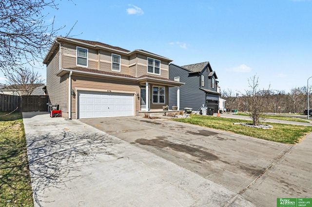 8718 Wyoming Street, Omaha, NE 68122