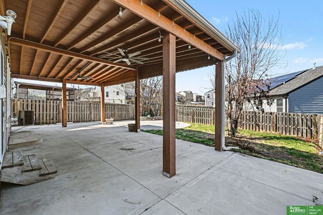 8718 Wyoming Street, Omaha, NE 68122