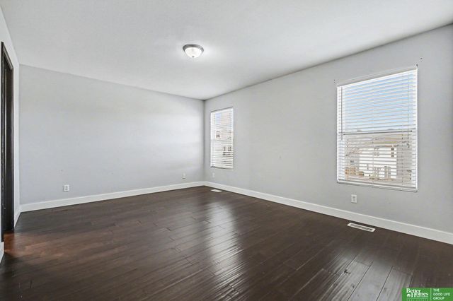 8718 Wyoming Street, Omaha, NE 68122