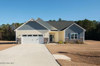111 Baymeade Court, Swansboro, NC 28584