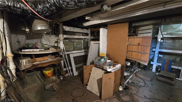 237 N Turner Road, Youngstown, OH 44515