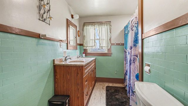 5014 Bethel Church Road, Saline, MI 48176