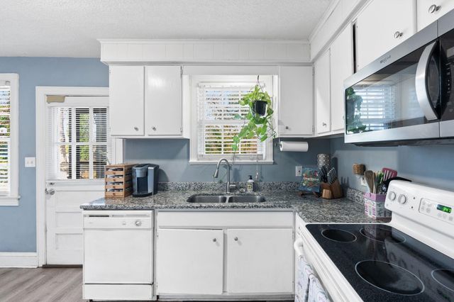 315 Briarwood Road, Spartanburg, SC 29301