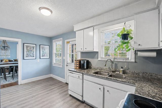 315 Briarwood Road, Spartanburg, SC 29301