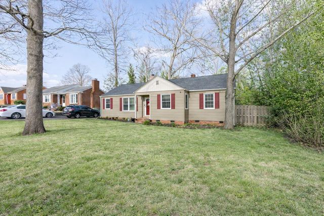 315 Briarwood Road, Spartanburg, SC 29301