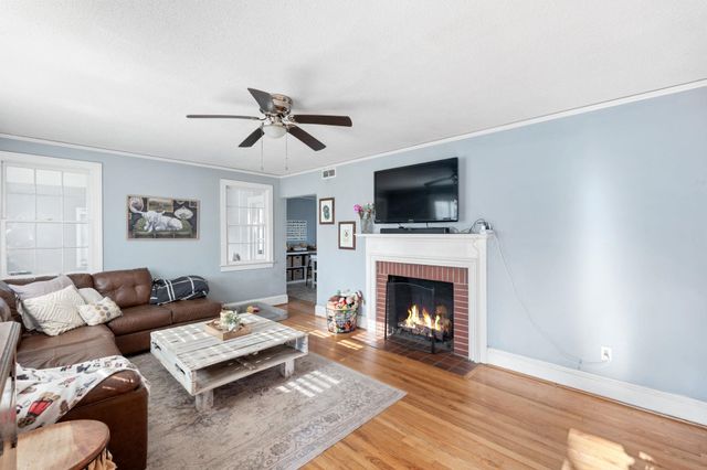315 Briarwood Road, Spartanburg, SC 29301