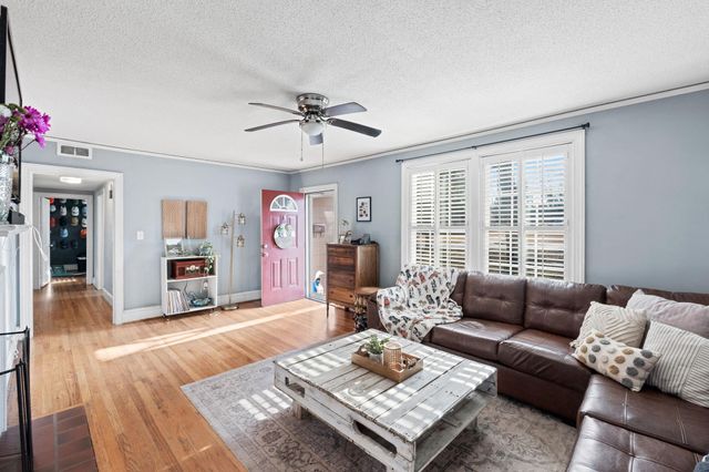 315 Briarwood Road, Spartanburg, SC 29301