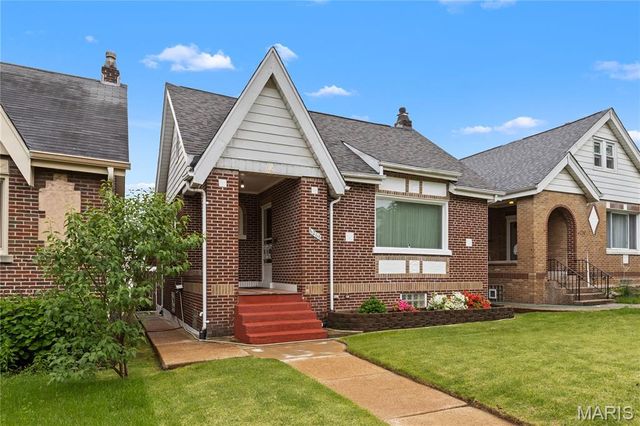 6266 Marmaduke Avenue, St Louis, MO 63139