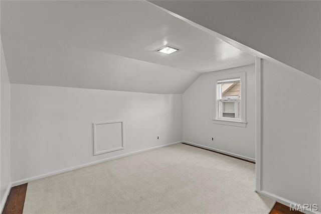 6266 Marmaduke Avenue, St Louis, MO 63139