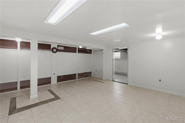 6266 Marmaduke Avenue, St Louis, MO 63139