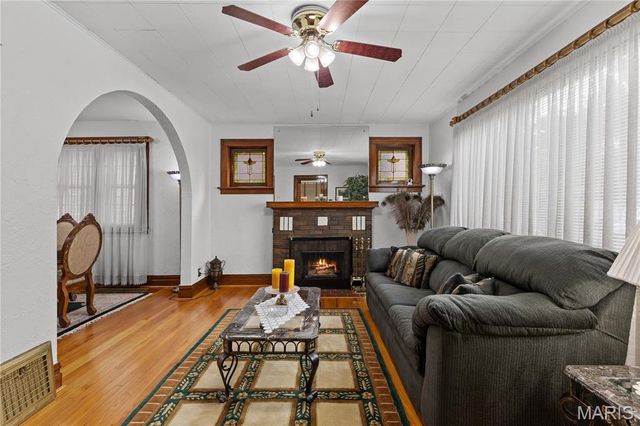 6266 Marmaduke Avenue, St Louis, MO 63139