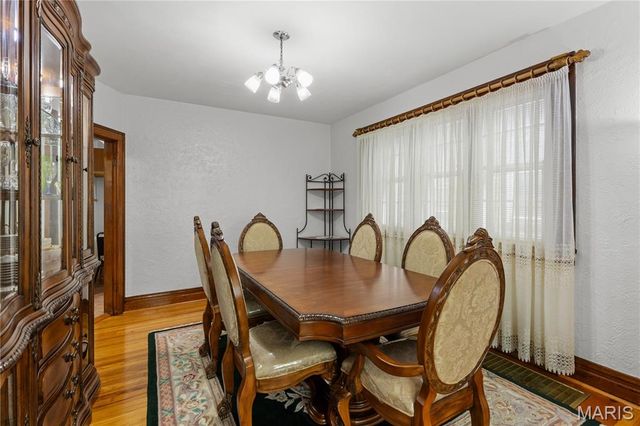 6266 Marmaduke Avenue, St Louis, MO 63139