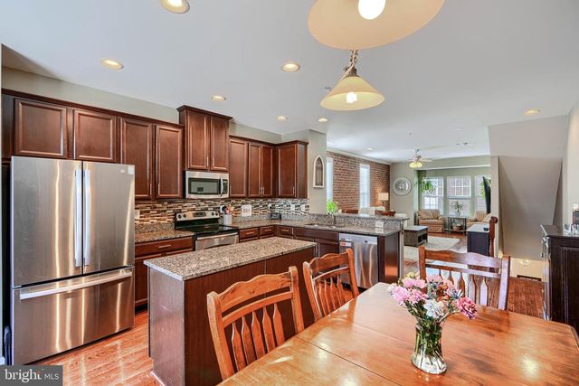 735 S MACON ST, Baltimore, MD 21224