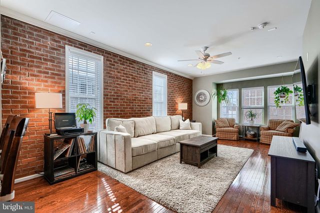 735 S MACON ST, Baltimore, MD 21224