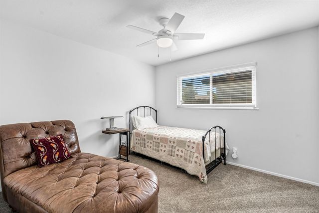 1263 E Ellery Avenue, Fresno, CA 93710