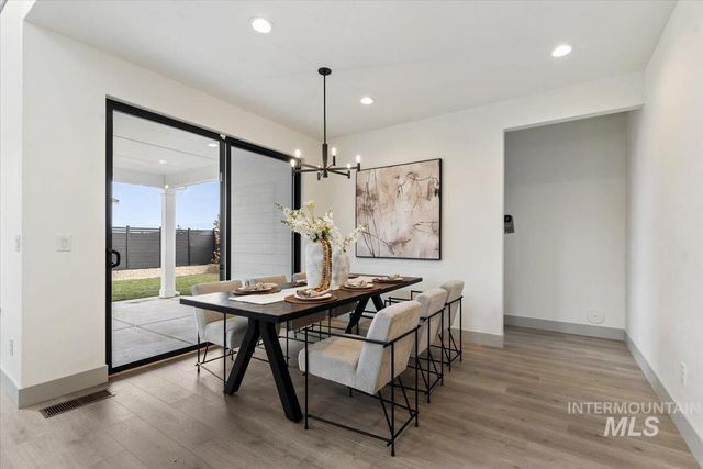 7580 W Old School St Fremont, Meridian, ID 83646