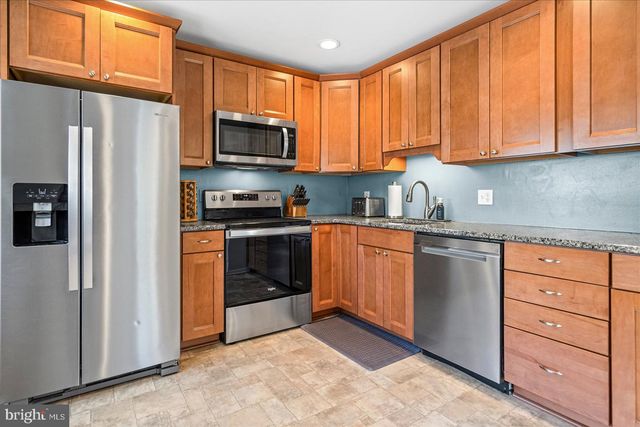1237 HILLCREEK RD, Pasadena, MD 21122