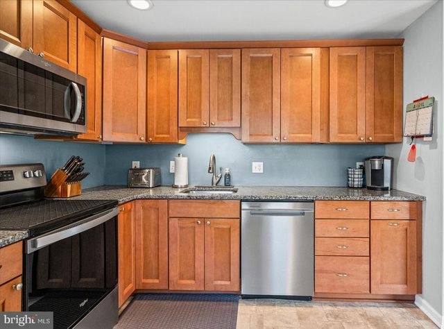 1237 HILLCREEK RD, Pasadena, MD 21122