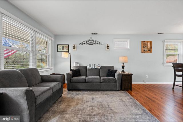 1237 HILLCREEK RD, Pasadena, MD 21122
