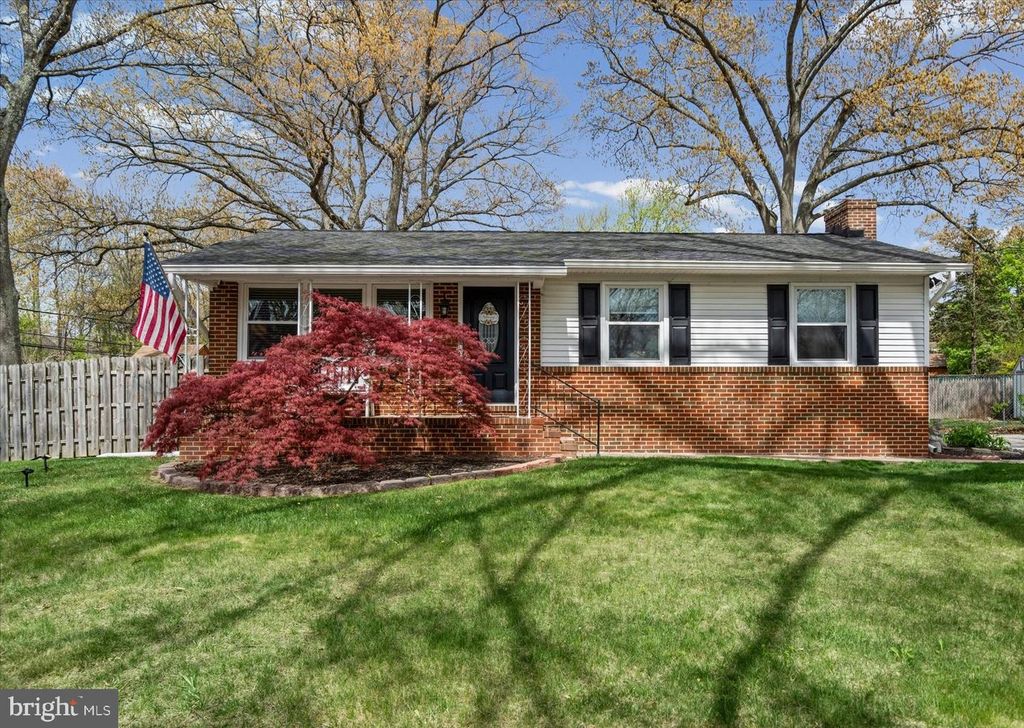 1237 HILLCREEK RD, Pasadena, MD 21122