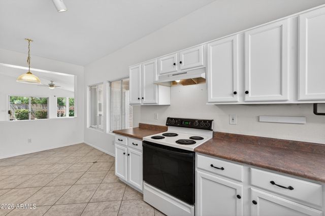 13660 W OCOTILLO Lane, Surprise, AZ 85374