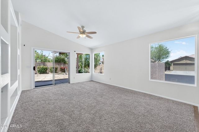 13660 W OCOTILLO Lane, Surprise, AZ 85374