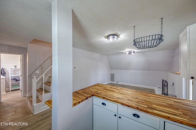 154 Garrett Rd, Madisonville, TN 37354