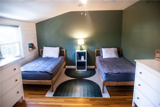 7 Squantum Street, Cranston, RI 02920