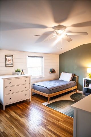 7 Squantum Street, Cranston, RI 02920