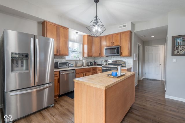 4544 Plowman Drive, Indianapolis, IN 46237