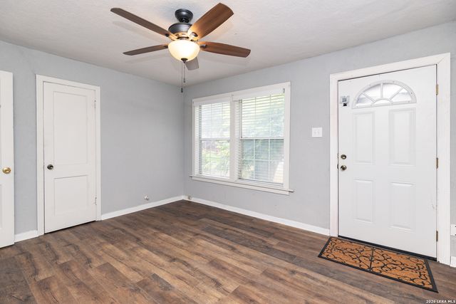 116 Ricardo St, San Antonio, TX 78237