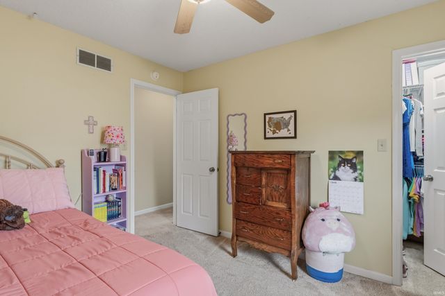 8711 Amberly Drive, New Haven, IN 46774