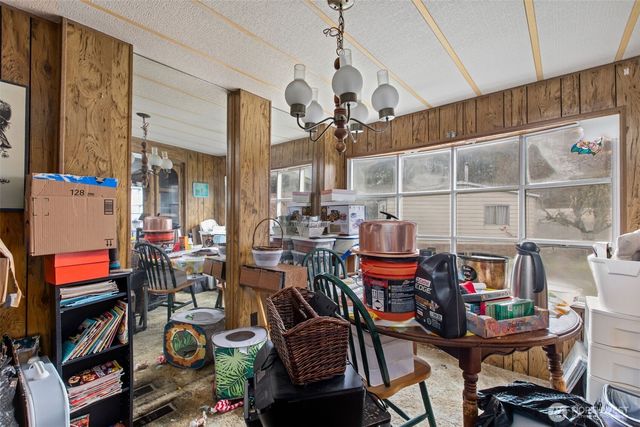 24 4th Avenue S, Algona, WA 98001