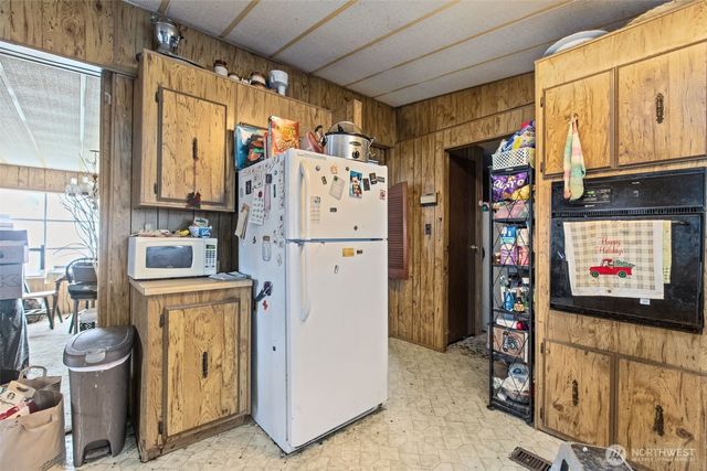 24 4th Avenue S, Algona, WA 98001