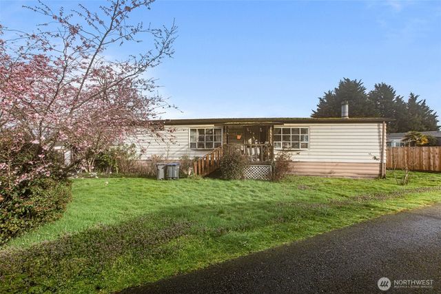 24 4th Avenue S, Algona, WA 98001