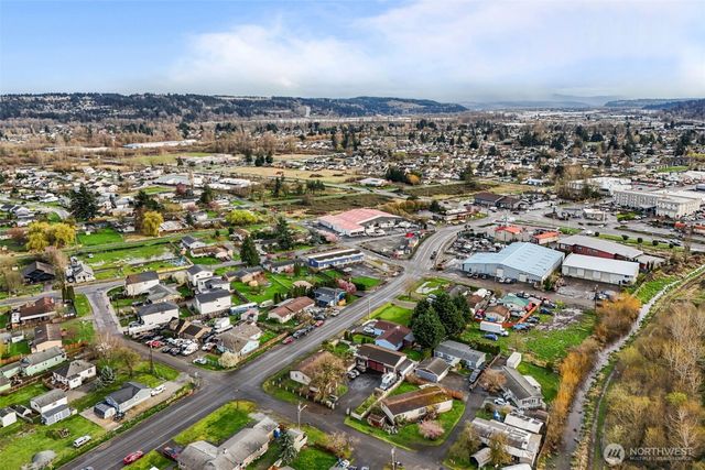 24 4th Avenue S, Algona, WA 98001