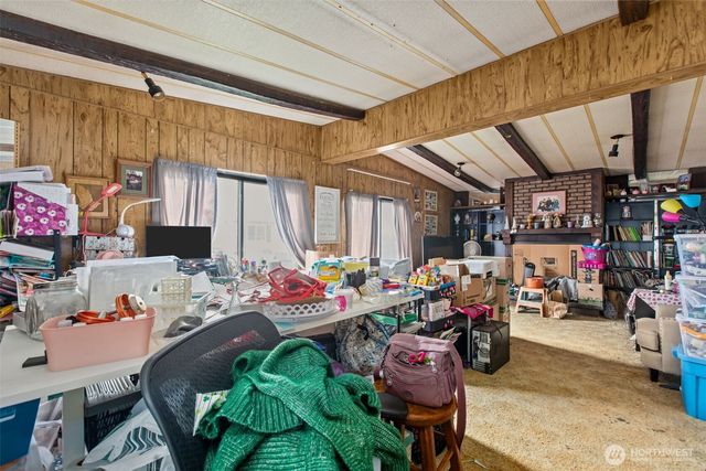 24 4th Avenue S, Algona, WA 98001