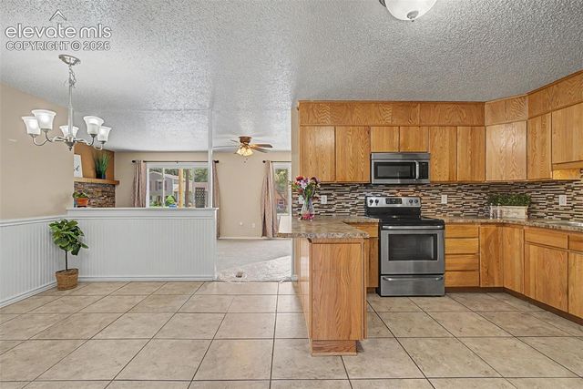 2 Arlen Street, Colorado Springs, CO 80909