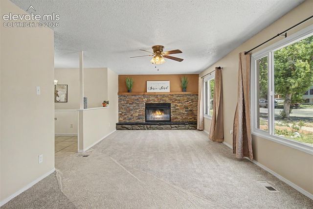 2 Arlen Street, Colorado Springs, CO 80909