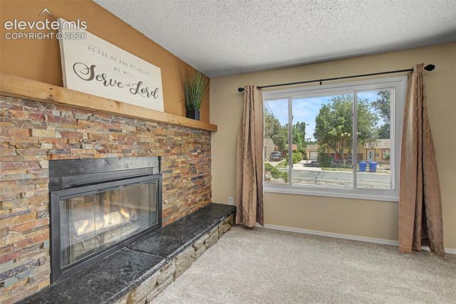 2 Arlen Street, Colorado Springs, CO 80909