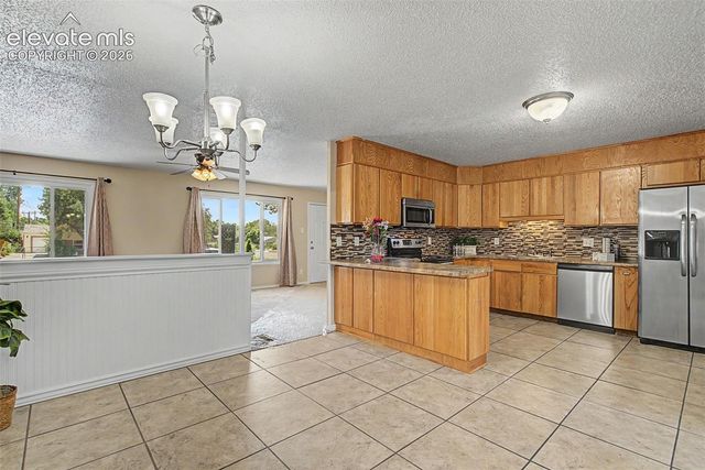 2 Arlen Street, Colorado Springs, CO 80909