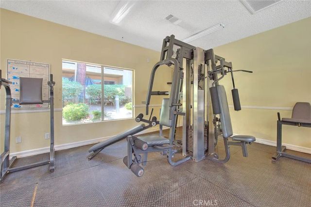 1020 La Terraza 104, Corona, CA 92879